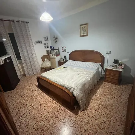 Rossy House *